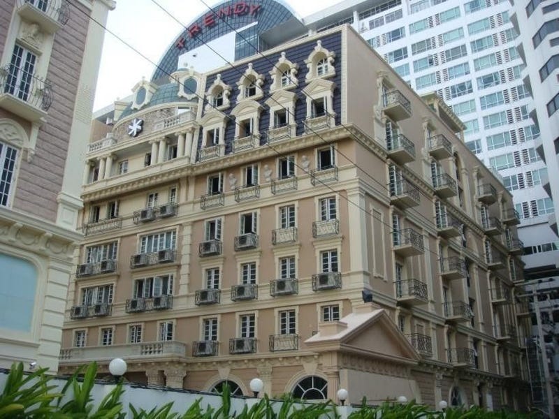 /international/th/39-sukhumvit-15-khlong-toei-nuea-vadhana-bangkok-10110-thailand-vadhana-bangkok-340000224679/