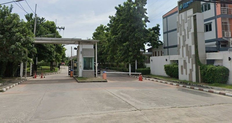 /international/th/88-1-moo-1-mueang-mueang-chon-buri-chon-buri-20000-tha-mueang-changwat-chon-buri-340000214678/