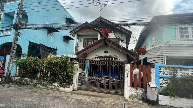 /international/th/4225-soi-muban-prem-ruethai-20-yaek-5-nong-bon-prawet-bangkok-10250-tha-nong-bon-bangkok-340000027469/