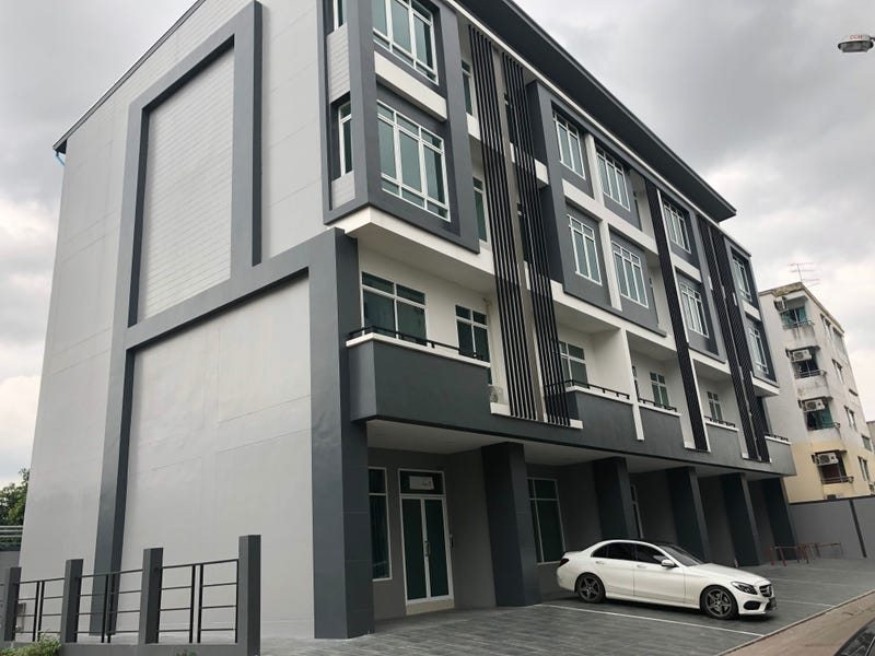 /international/th/ark-insight-co-ltd-soi-watthana-niwet-4-yaek-1-sam-sen-nok-huai-khwang-bangkok-10310-tha-sam-sen-nok-bangkok-340000020137/