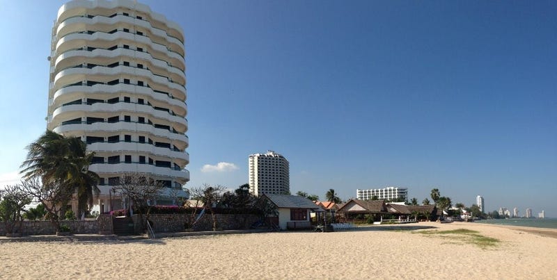 /international/th/privilege-condominium-cha-am-cha-am-phetchaburi-76120-thailand-cha-am-phetchaburi-340000069692/