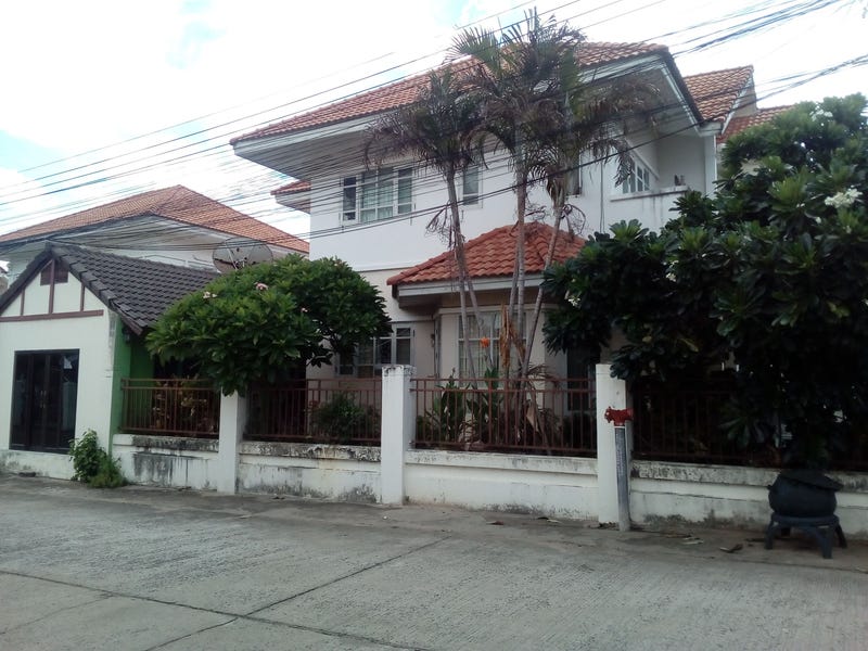 /international/th/128-soi-chayangkun-42-kham-yai-ubon-ratchathani-34000-thailand-ubon-ratchathani-changwat-ubon-ratchathani-340000097079/