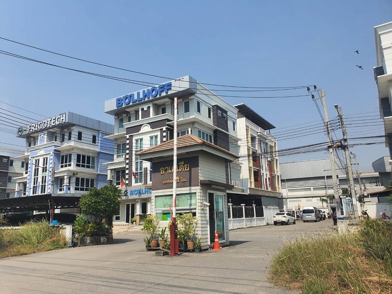 /international/th/arcadia-office-at-home-khlong-sam-prawet-lat-krabang-bangkok-10520-thailand-lat-krabang-bangkok-340000053785/