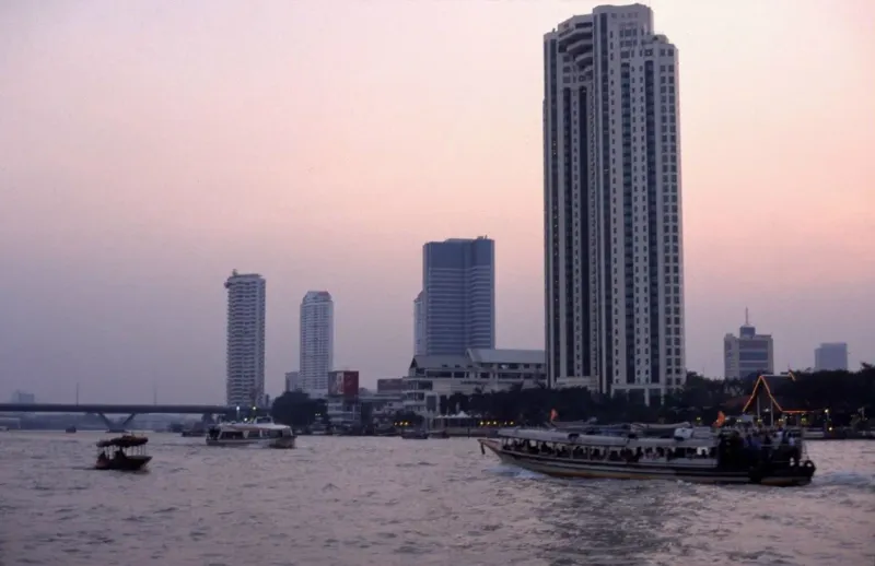 /international/th/khao-yum-kai-soi-wat-don-khlong-ton-sai-khlong-san-bangkok-10600-thailand-khlong-san-bangkok-340000020507/