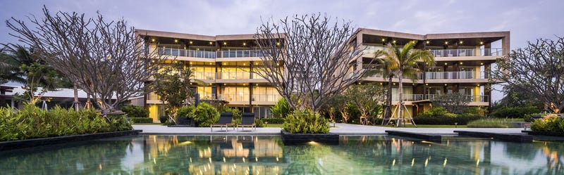 /international/th/blu-pool-acess-cha-am-cha-am-phetchaburi-76120-thailand-cha-am-phetchaburi-340000205200/