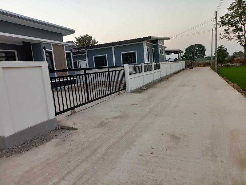/international/th/malako-ban-krang-phitsanulok-65000-thailand-phitsanulok-phitsanulok-340000158453/