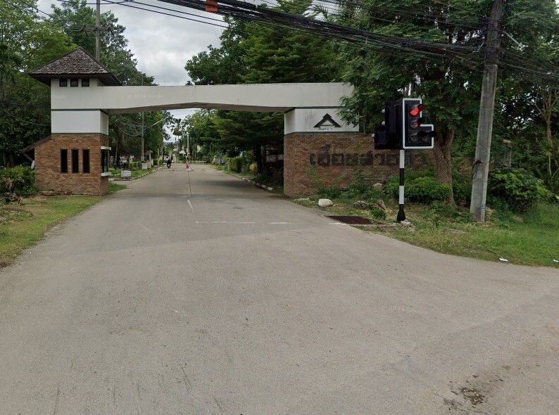 /international/th/soi-8-phra-bat-lampang-52000-thailand-lampang-changwat-lampang-340066171946/