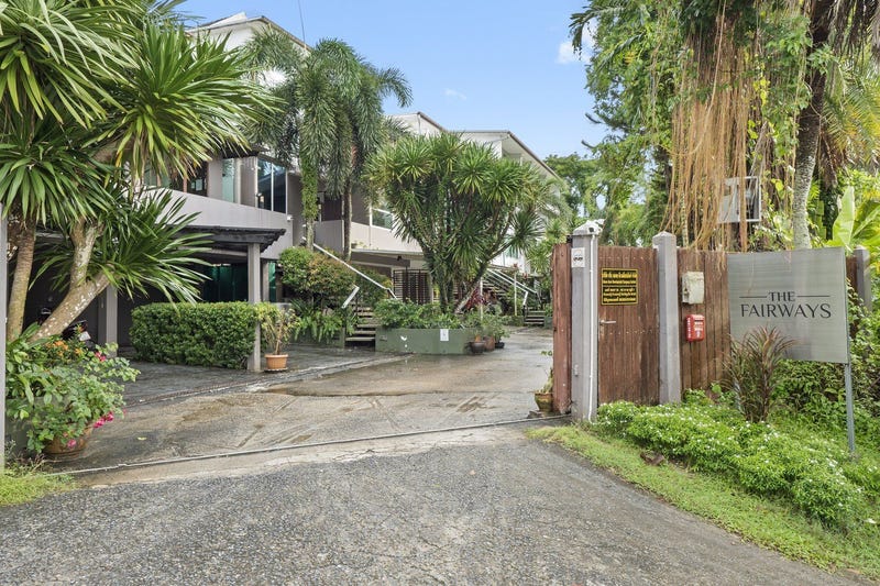 /international/th/the-fairways-villas-kathu-phuket-83120-thailand-kathu-phuket-province-340000153897/