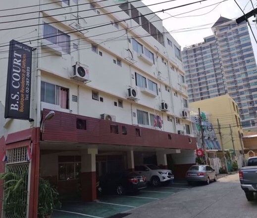/international/th/the-reserve-sathorn-soi-phra-phinit-thung-maha-mek-sathon-bangkok-10120-thailand-sathon-bangkok-340000067056/