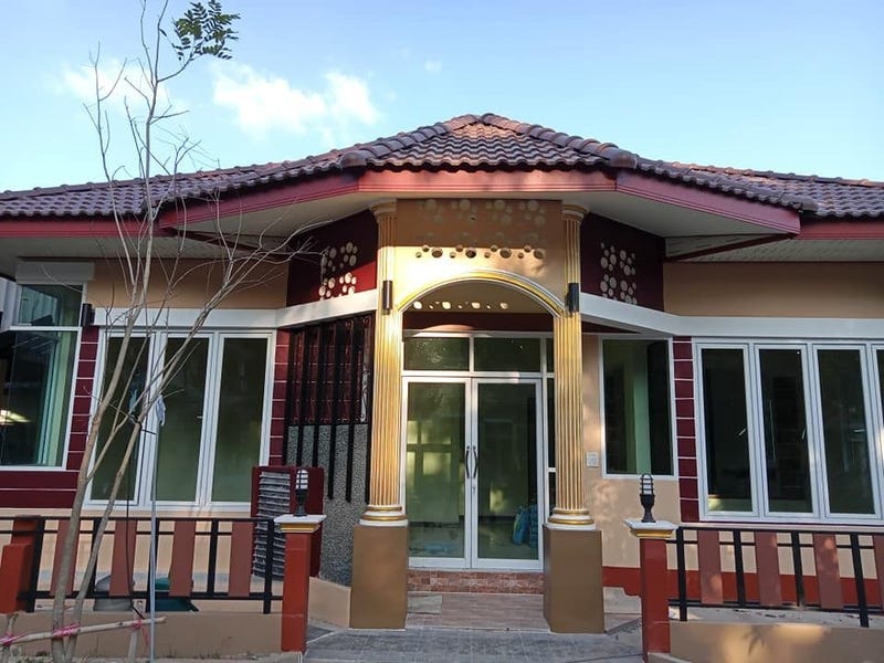 /international/th/boonsomsiri-gold-and-service-company-soi-ponthirad-mukdahan-49000-thailand-mukdahan-changwat-mukdahan-340000094258/
