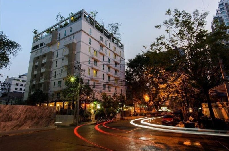 /international/th/51-2-soi-sueksawitthaya-1-si-lom-bang-rak-bangkok-10500-thailand-bang-rak-bangkok-340000222249/