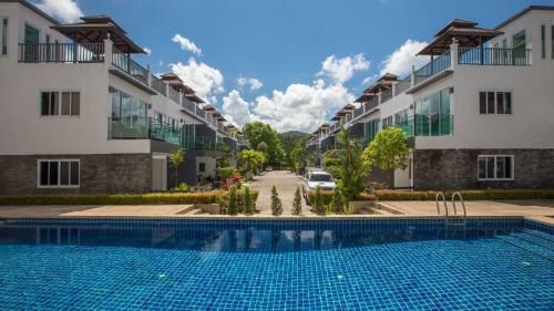 /international/th/djay-p-mix-entertainment-co-ltd-muban-kamala-paradise-64-133-soi-muban-kamala-na-thong-house-kamala-kathu-phuket-83150-tha-kamala-phuket-province-340000054120/