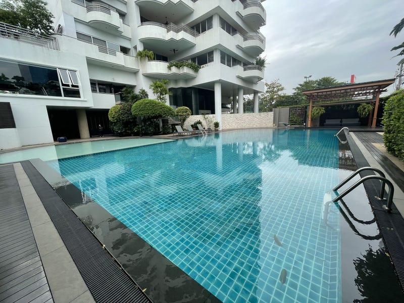 /international/th/ban-khun-soi-phatthanasin-thung-mahamek-sathon-bangkok-10120-tha-thung-mahamek-bangkok-340000042407/