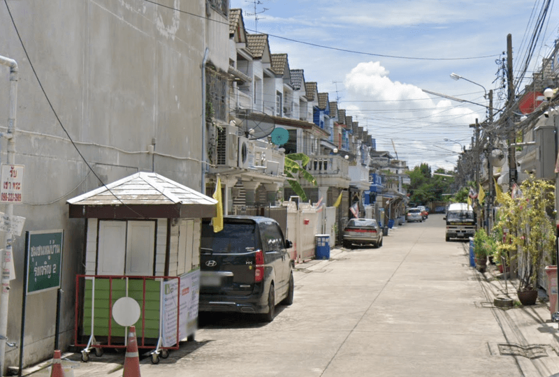 /international/th/government-savings-bank-udom-suk-51-bang-chak-phra-khanong-bangkok-10260-thailand-phra-khanong-bangkok-340065947173/