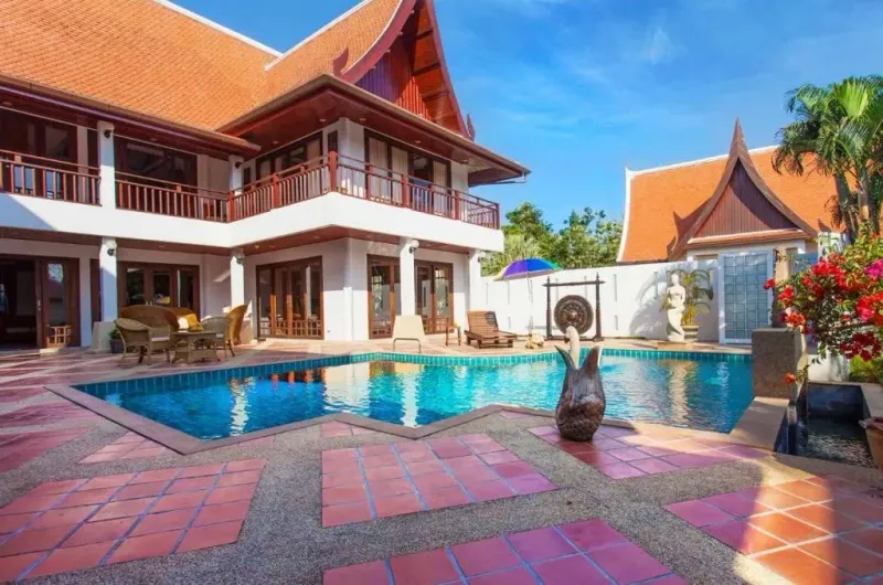 /international/th/sirinthara-villa-at-rawai-49-21-phuket-4009-rural-rd-rawai-mueang-phuket-phuket-83130-tha-rawai-phuket-province-340000144396/