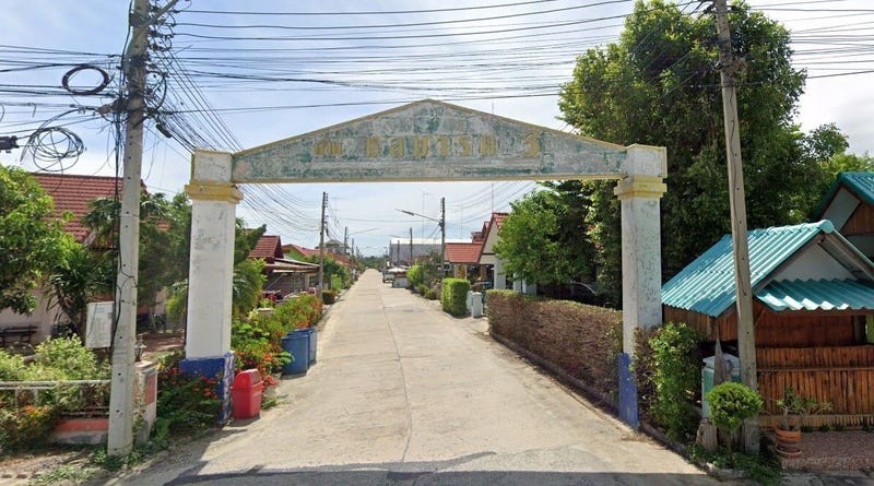 /international/th/ni-sa-lukchin-yak-hua-mum-soi-4-nong-phak-nak-amphoe-sam-chuk-suphan-buri-province-72130-tha-nong-phak-nak-changwat-suphan-buri-340000160430/
