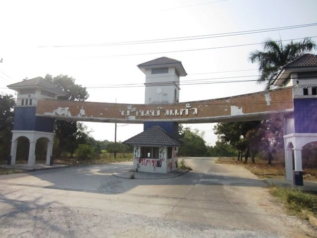 /international/th/ban-bua-kaew-ban-pathum-sam-khok-pathum-thani-12160-thailand-sam-khok-pathum-thani-340000121482/