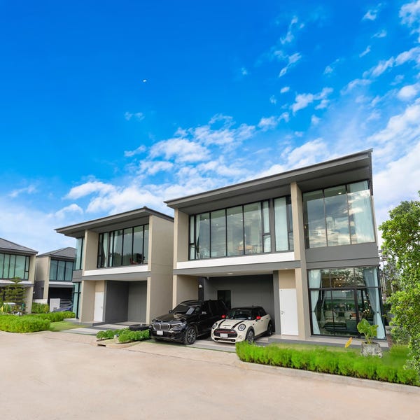 /international/th/28-3-rural-road-3027-kham-yai-ubon-ratchathani-34000-thailand-ubon-ratchathani-changwat-ubon-ratchathani-340066017960/