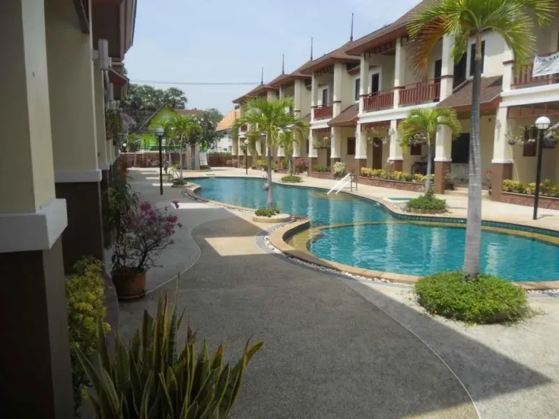 /international/th/8801-burirom-rd-cha-am-phetchaburi-76120-tha-cha-am-phetchaburi-340065077703/