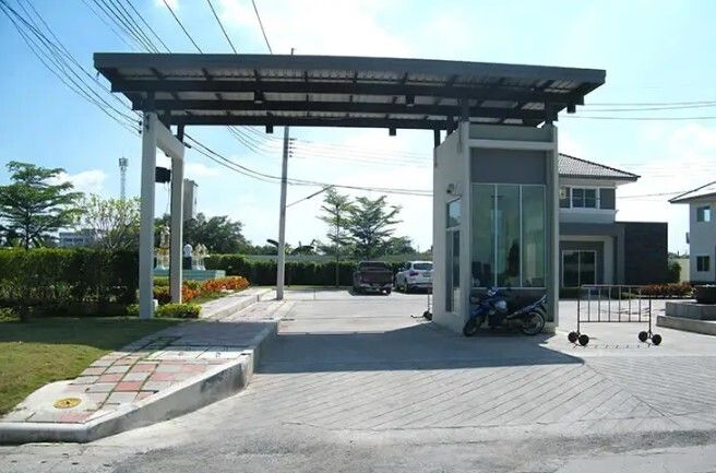 /international/th/muban-c-p-n-ville-bueng-kham-phroi-lam-luk-ka-pathum-thani-12150-thailand-lam-luk-ka-pathum-thani-340000161423/