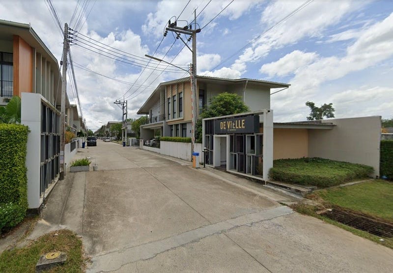 /international/th/ratsamakee-road-khlong-hae-hat-yai-songkhla-90110-thailand-hat-yai-chon-buri-340000086111/