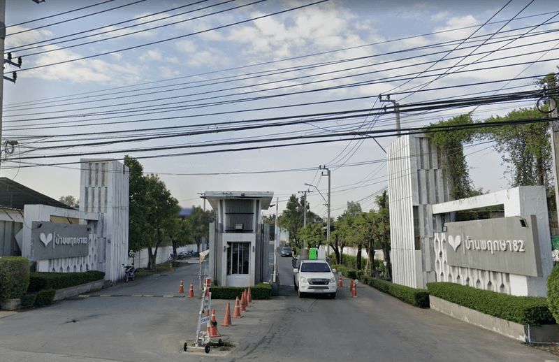 /international/th/soi-muban-ban-phrueksa-82-nai-khlong-bang-pla-kot-phra-samut-chedi-samut-prakan-10290-tha-nai-khlong-bang-pla-kot-samut-prakan-340000067501/