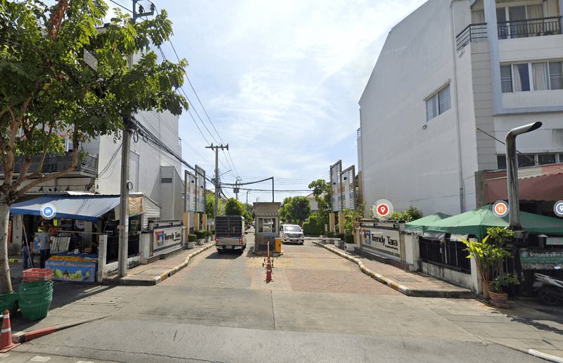 /international/th/vanzoly-studio-garden-suite-the-indy-home-rat-phatthana-saphan-sung-bangkok-10240-thailand-saphan-sung-bangkok-340065999628/