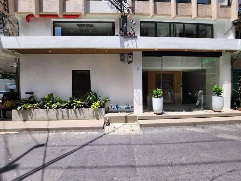 /international/th/121-surawong-road-suriyawong-bang-rak-bangkok-10500-thailand-bang-rak-bangkok-340000027390/