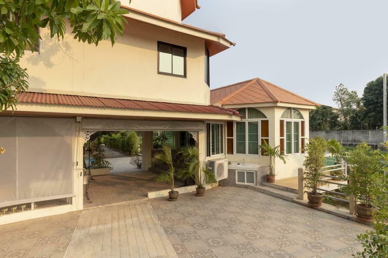 /international/th/72-1-luang-phaeng-rd-khum-thong-lat-krabang-bangkok-10520-tha-khum-thong-bangkok-340000064390/