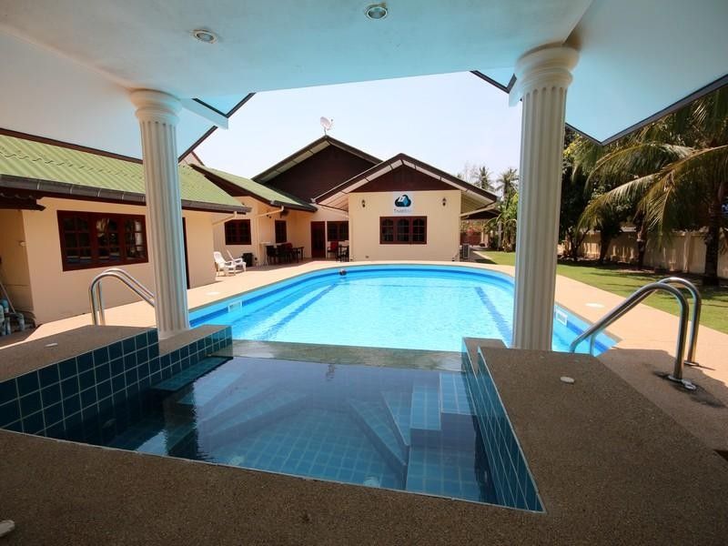 /international/th/ambrosia-martin-family-co-ltd-334-thap-tai-hua-hin-prachuap-khiri-khan-77110-tha-thap-tai-prachuap-khiri-khan-340000153434/