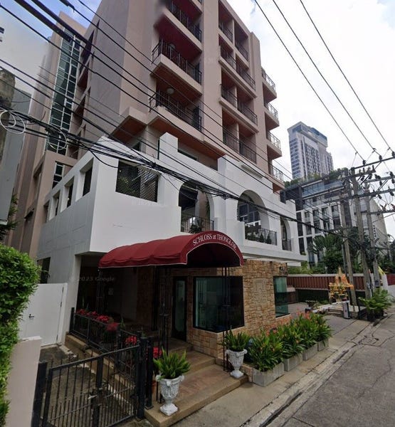 /international/th/schloss-at-thong-lo-soi-thong-lo-16-khlong-tan-nuea-vadhana-bangkok-10110-tha-khlong-tan-nuea-bangkok-340065869442/