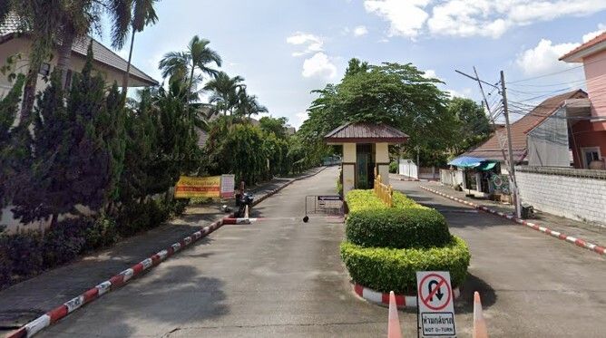 /international/th/kai-tod-had-yai-pa-daet-amphoe-mueang-chiang-mai-chiang-mai-province-50100-tha-pa-daet-chiang-mai-province-340000055423/