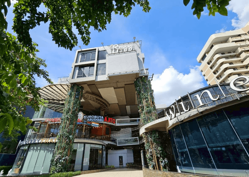 /international/th/6-sukhumvit-47-khlong-tan-nuea-vadhana-bangkok-10110-thailand-vadhana-bangkok-340065963493/