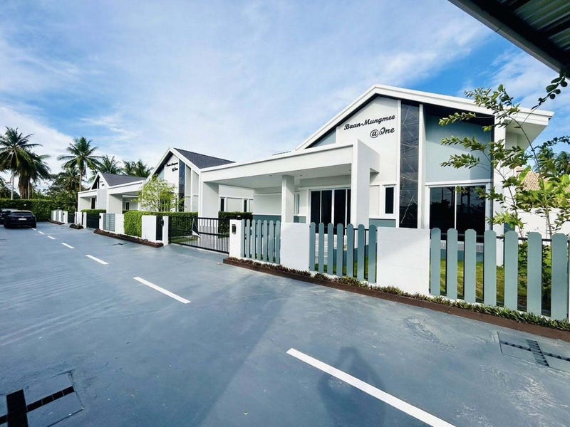 /international/th/อัมรินทร์-เฮ้าส์-โป่ง-มาบประชัน-pong-bang-lamung-chon-buri-20150-thailand-bang-lamung-changwat-chon-buri-340066048643/