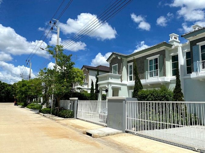 /international/th/bang-kruai-sai-noi-rd-bang-len-bang-yai-nonthaburi-11140-tha-bang-len-nonthaburi-340000199921/