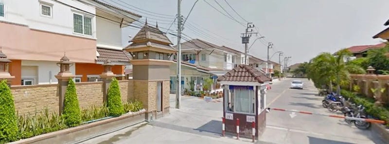 /international/th/soi-muban-ban-monthon-7-phet-kasem-liap-khlong-thawi-watthana-bang-khae-nuea-bang-khae-bangkok-10160-tha-bang-khae-nuea-bangkok-340000118684/