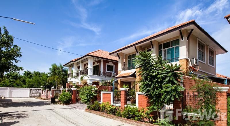 /international/th/soi-muban-grand-thanyawan-home-nong-prue-bang-lamung-chon-buri-20150-tha-nong-prue-chon-buri-340000229856/