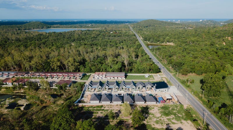 /international/th/chom-phol-road-sam-phraya-cha-am-phetchaburi-76120-thailand-cha-am-phetchaburi-340000241882/