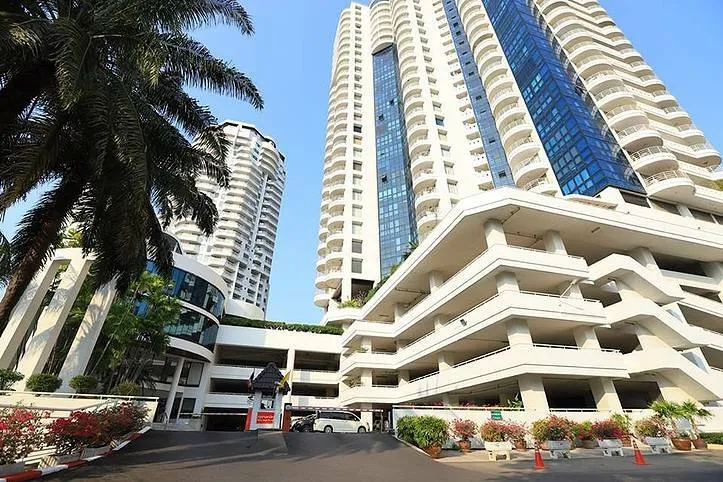 /international/th/phraewari-bang-na-nuea-bang-na-bangkok-10260-thailand-bang-na-bangkok-340000094712/