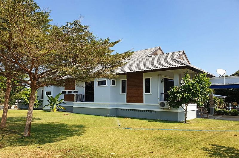 /international/th/soi-muban-cha-am-maria-ville-cha-am-phetchaburi-76120-tha-cha-am-phetchaburi-340000052857/