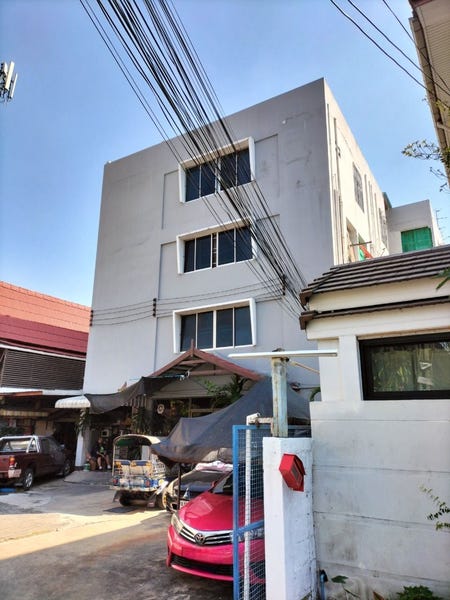 /international/th/yim-prayun-phatthana-community-office-wong-sawang-rd-wong-sawang-bang-sue-bangkok-10800-tha-wong-sawang-bangkok-340000156065/