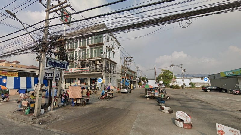 /international/th/manatsanan-88-548-soi-muban-yu-charoen-khrongkan-4-lat-sawai-lam-luk-ka-pathum-thani-12150-tha-lat-sawai-pathum-thani-340000030344/