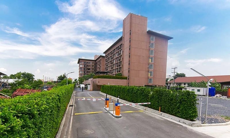 /international/th/blue-dome-condominium-soi-sri-thammasat-khlong-nueng-khlong-luang-pathum-thani-12120-thailand-khlong-luang-pathum-thani-340000019957/