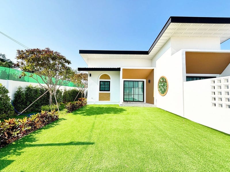 /international/th/rural-road-2004-thap-tai-hua-hin-prachuap-khiri-khan-77110-thailand-hua-hin-changwat-prachuap-khiri-khan-340066024908/