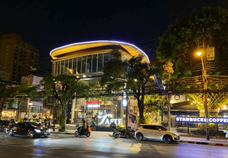 /international/th/the-taste-thonglor-11-sukhumvit-55-khlong-tan-nuea-vadhana-bangkok-10110-thailand-vadhana-bangkok-340065869212/