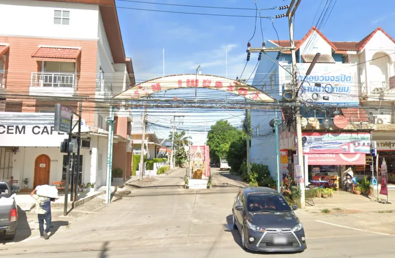 /international/th/88-53-markhang-road-khao-noi-pran-buri-prachuap-khiri-khan-77120-thailand-pran-buri-prachuap-khiri-khan-340000061202/