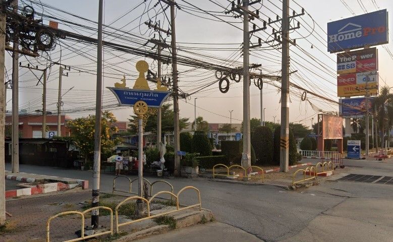 /international/th/kumphin-rd-huai-chorakhe-mueang-nakhon-pathom-nakhon-pathom-73000-tha-huai-chorakhe-changwat-nakhon-pathom-340000094174/