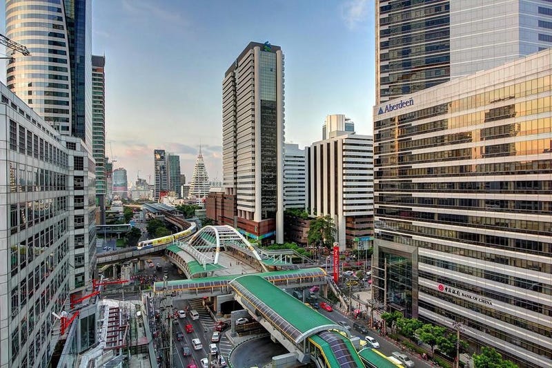 /international/th/naradhiwas-rajanagarindra-rd-si-lom-bang-rak-bangkok-10500-tha-si-lom-bangkok-340000073002/