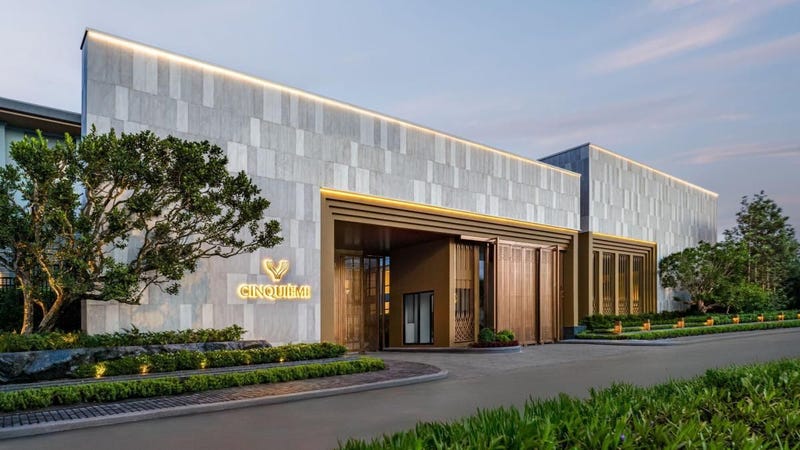 /international/th/narinsiri-krungthep-kreetha-mueangthong-sri-nakharin-road-saphan-sung-bangkok-10240-thailand-saphan-sung-bangkok-340065966575/