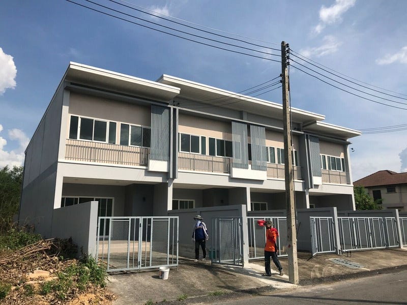 /international/th/suchada-3016-khao-sam-yot-lop-buri-15000-thailand-lop-buri-changwat-lop-buri-340000097422/